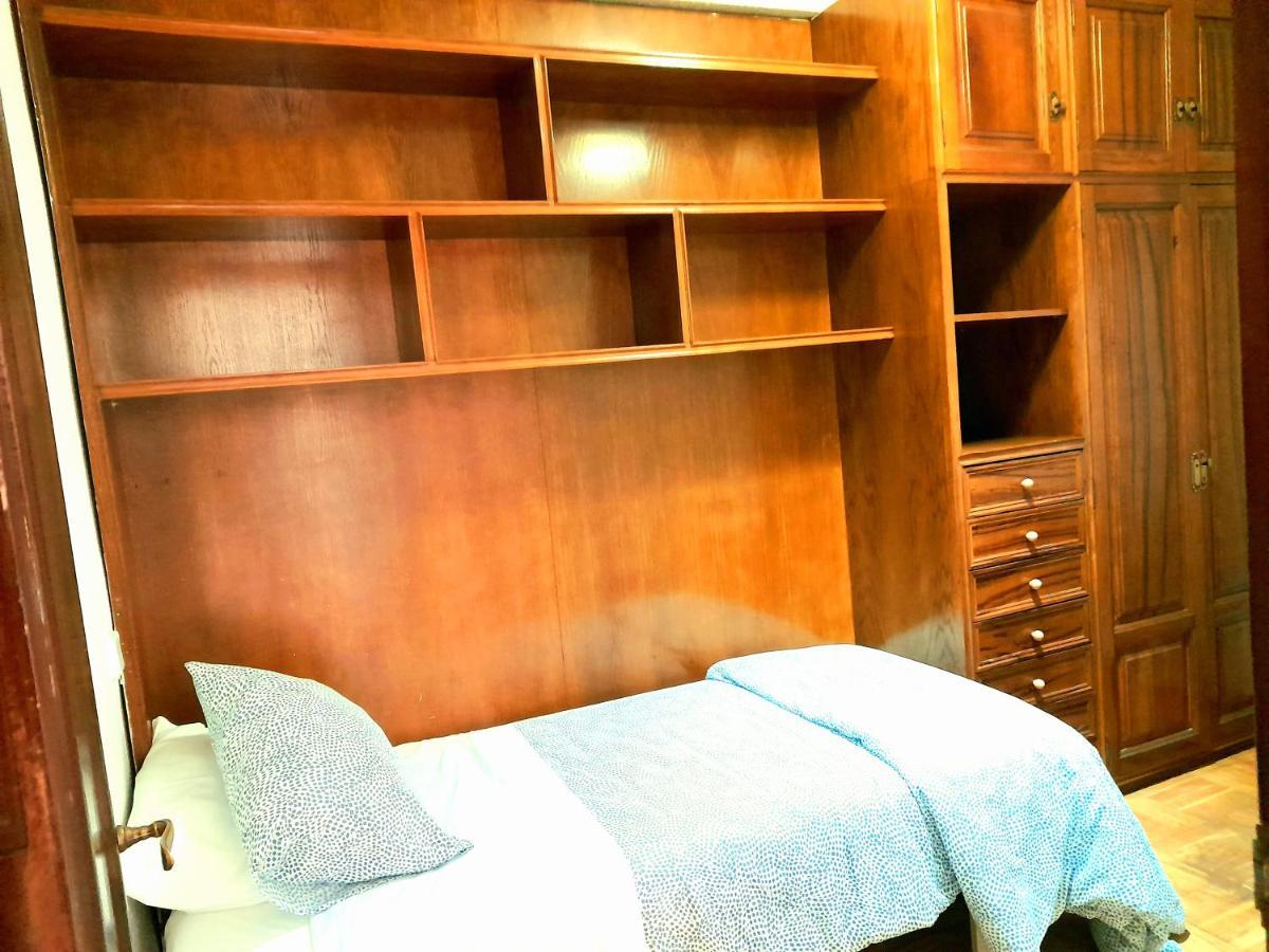 No Fiestas, 5 Solo Familias, Parejas O Trabajo Parking Publico Gratis A 300m Appartement *