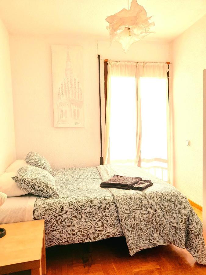 Appartement No Fiestas, 5 Solo Familias, Parejas O Trabajo Parking Publico Gratis A 300m *