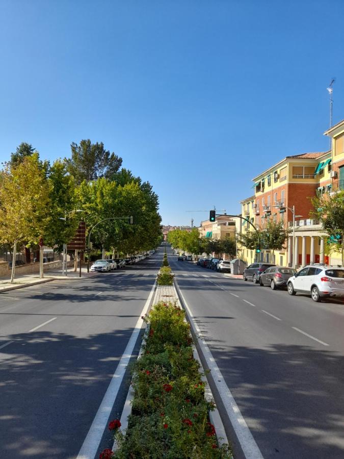 Apartamento No Fiestas, 5 Solo Familias, Parejas O Trabajo Parking Publico Gratis A 300m